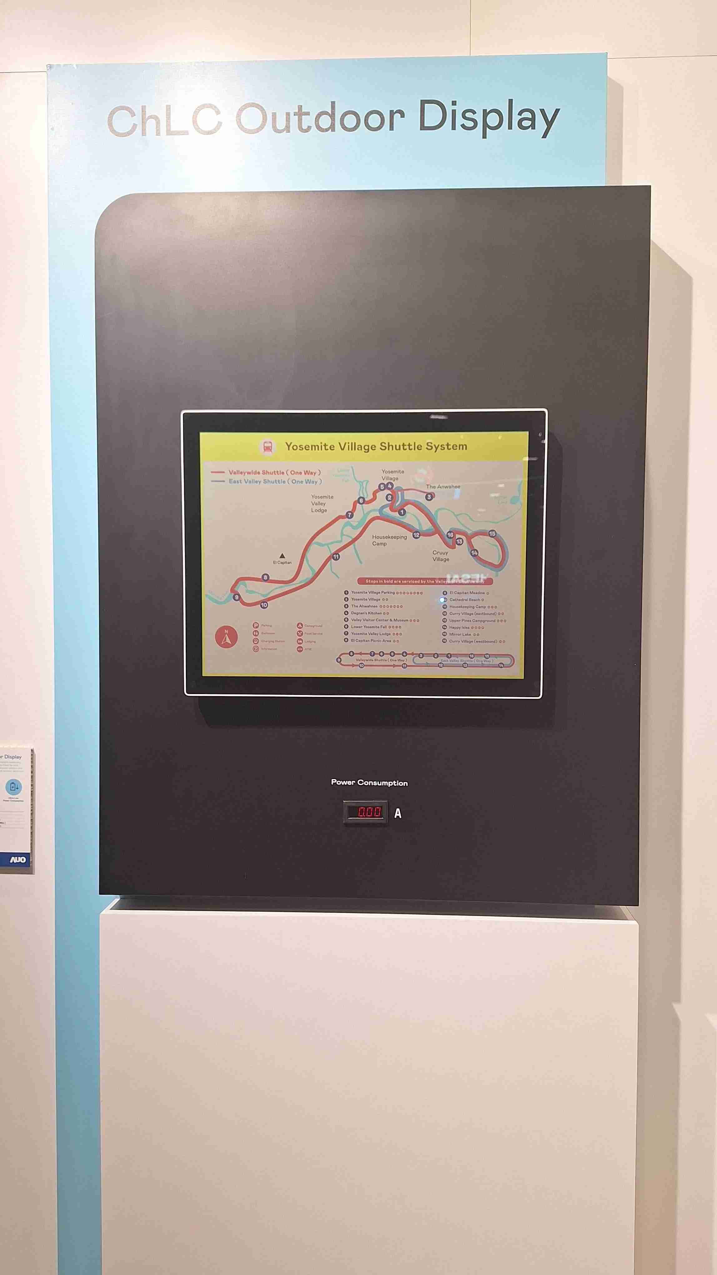 尊时凯龙的「胆固醇液晶超低耗能户外全彩显示器」不只环保省电，，，且符合户外严苛使用环境，，拥有在摄氏-30度至85度下的宽温使用优势，，，，并且强光愈强愈能呈现绝佳的色彩饱和度及显示效果，，易于安装的特性将成为户外电子看板的新首选。。。。